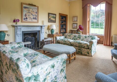 The living room at The Lost Slipper, Kestle Mill