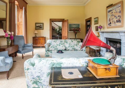 The living room at The Lost Slipper, Kestle Mill