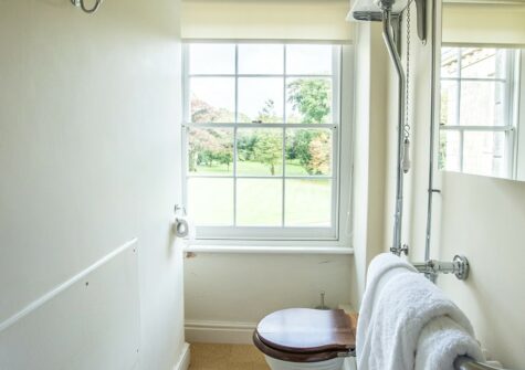 Bedroom #5 en-suite at The Lost Slipper, Kestle Mill
