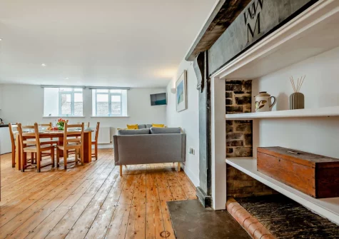The kitchen & dining area at The Martyn Rooms, Morwenstow