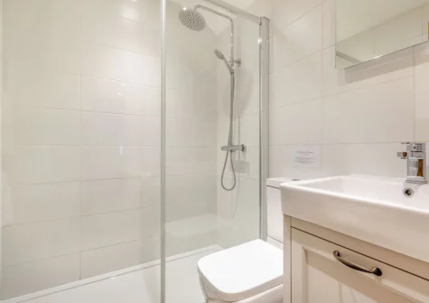The shower room at The Milking Shed, Bittadon