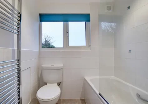 The bathroom at The Mount, Crugmeer