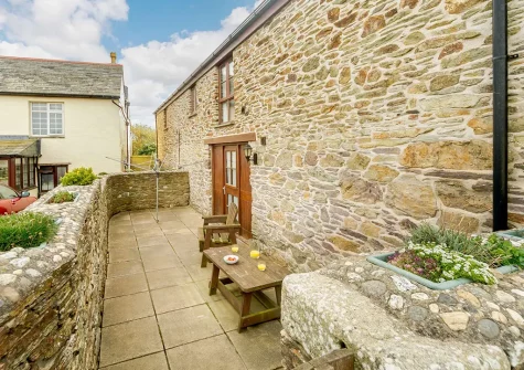 The second patio & outdoor sitting area at The Mowhay, Penvose Farm, Tregurrian