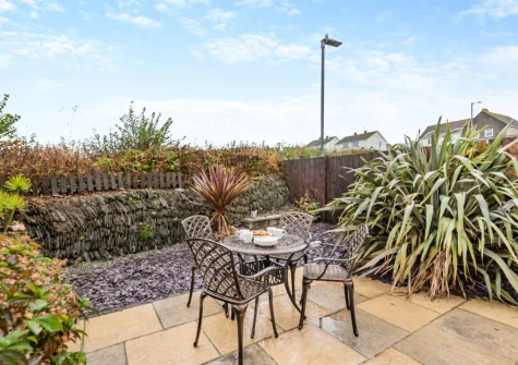 The enclosed patio garden & alfresco dining area at The Nutshell, Padstow