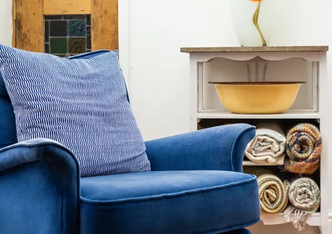 The living area at The Old Bakery Flat, St Ives