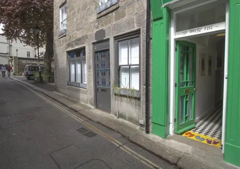 The Old Bakery Flat is right in the centre of bustling St Ives, yet peacefully located on the first & second floor