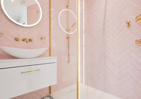 The shower room at The Old Bakery, Newlyn