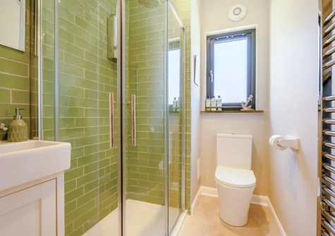 The shower room at The Old Cattle Shed, Altarnun