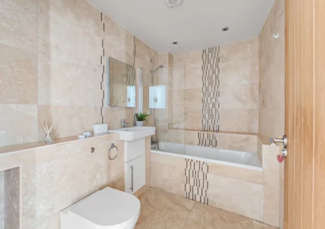 The bathroom at The Old Chapel, Brixham