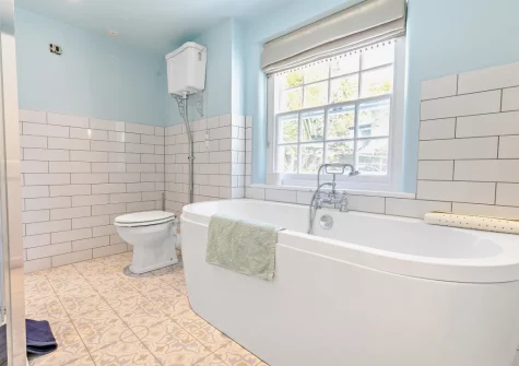 The bathroom at The Old Library, Fowey