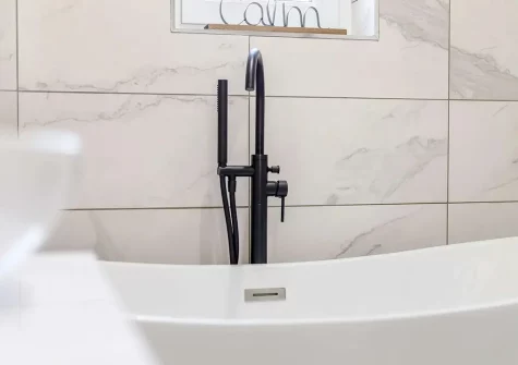 The bathroom at The Old Paddock, Bridgerule