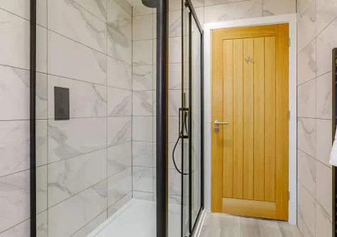 The bathroom at The Old Paddock, Bridgerule