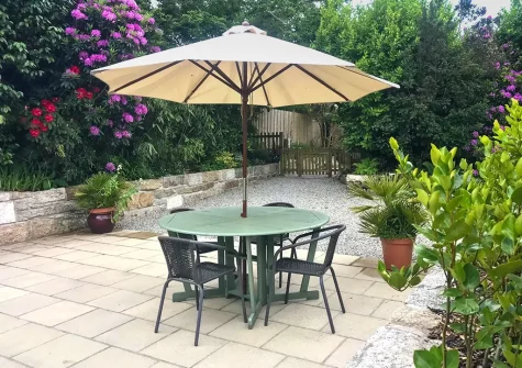 The patio & alfresco dining area at The Old Post Office At Treverva