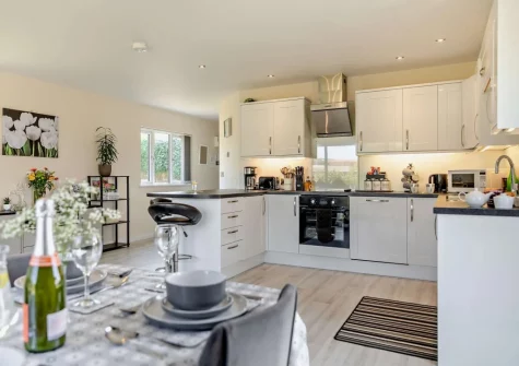 The kitchen & dining area at The Old Shippon, Virginstow