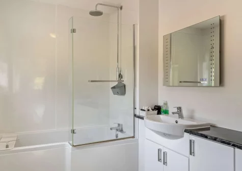 The bathroom at The Old Shippon, Virginstow