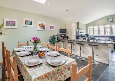 The kitchen & dining area at The Old Stables at Luppincott, Alverdiscott