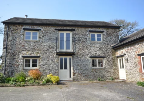 The Old Stables at Luppincott is a spacious stone barn conversion set in the glorious North Devon countryside