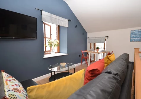 The living & dining area at The Old Stables, Braunton