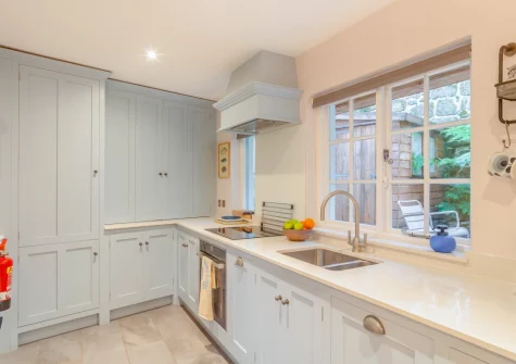The kitchen at The Old Workshop, Newlyn