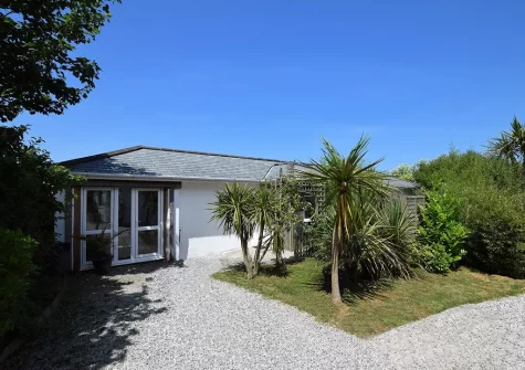 Outside The Palms, Newquay