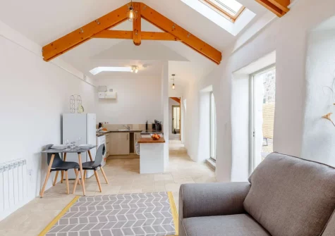 The dining area & kitchen at The Piggery at Glen View, Burncoose