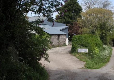 The Piggery is situated on a small working sheep farm in unspoilt rural countryside