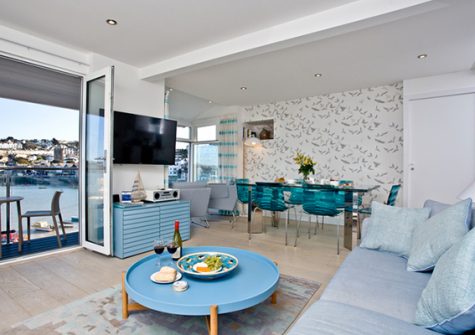 The open plan living and dining area @ The Poop Deck, 3 Harbour House, St Ives
