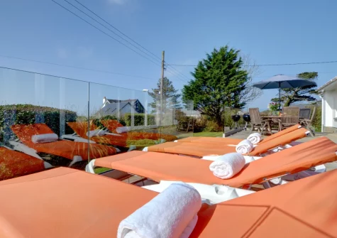 The decked patio & outdoor sitting area at The Reeds, Croyde