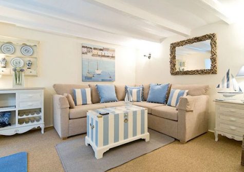 The stylish living room @ The Rigging, Polperro