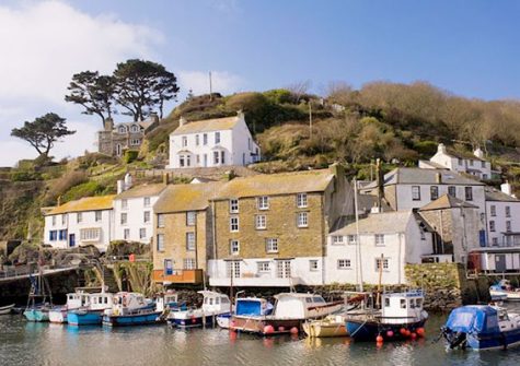 The pretty Polperro Harbour is just a short walk from The Rigging