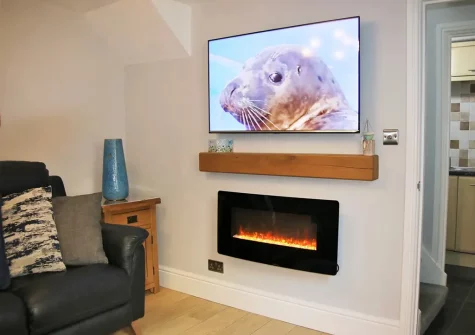 The living room at The Sea Dog Retreat, Brixham