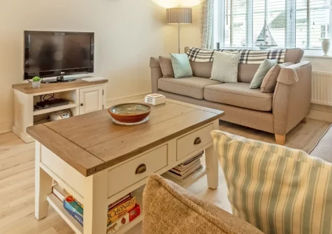 The Seahouse, Portreath is a charming three-bedroom home with sea views and 100% renewable energy. Enjoy a sunny garden, cosy interiors and the South West Coast Path on your doorstep — a green, family-friendly base for exploring Cornwall's coast.