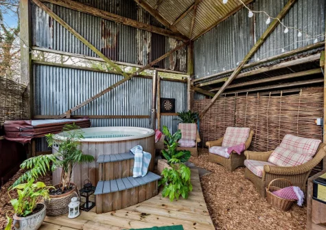 The private wood fired hot tub at The Shippon, Hembury Gate Farm, Sheepwash