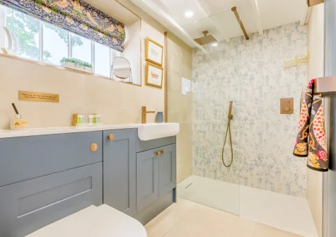 Bedroom #1 en-suite shower room at The Smithy, Feock