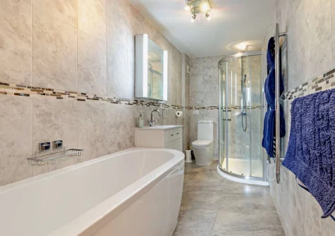 Bedroom #1 en-suite bathroom at The Stables at Brea Farm, Trevegean