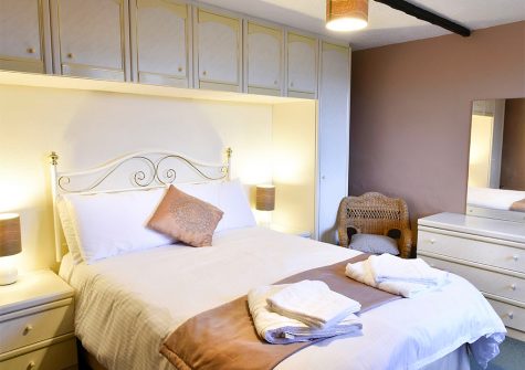 Bedroom #1 at The Stables, Parnacott Barn Cottages, Chilsworthy