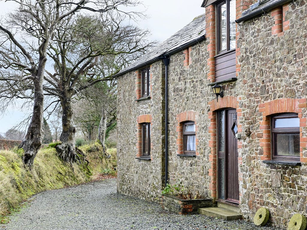 The Stables, Parnacott Barn Cottages, Chilsworthy Holiday homes in