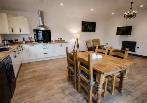The kitchen & dining area at The Stables, Penhallow