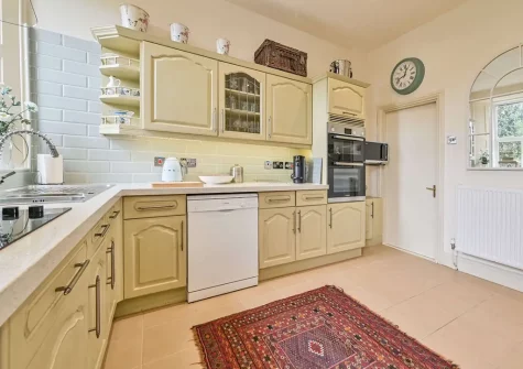 The kitchen at The Town House at Muntham, Torquay