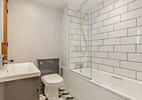 The bathroom at The Wash House, Cannalidgey Farm, St Issey