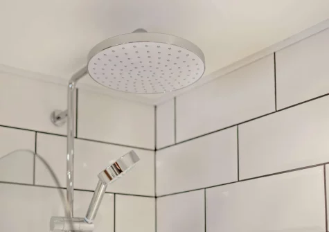 The bathroom at The Wash House, Cannalidgey Farm, St Issey