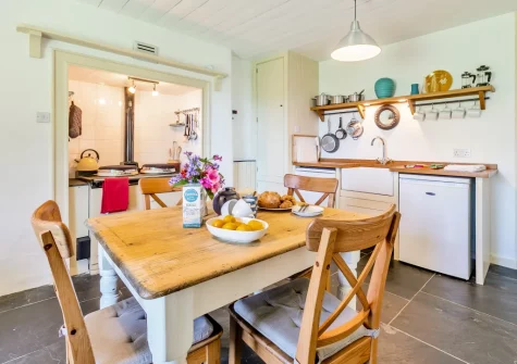 The kitchen & dining area at The White Cottage, Lerryn