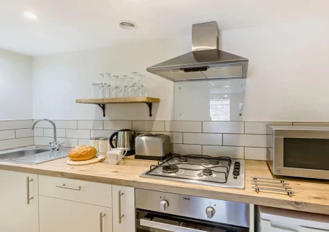 The kitchen at The Wren, Higher Clovelly