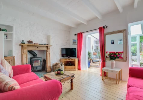 The living room at Three Blind Mice, Mousehole