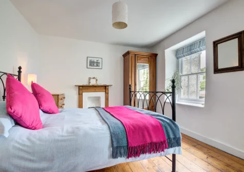 Bedroom #1 at Three Blind Mice, Mousehole