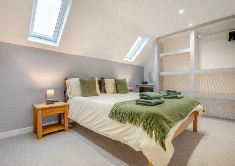 Bedroom #1 at Tide and Seek, Padstow