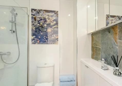 The shower room at Tide Side, Bideford