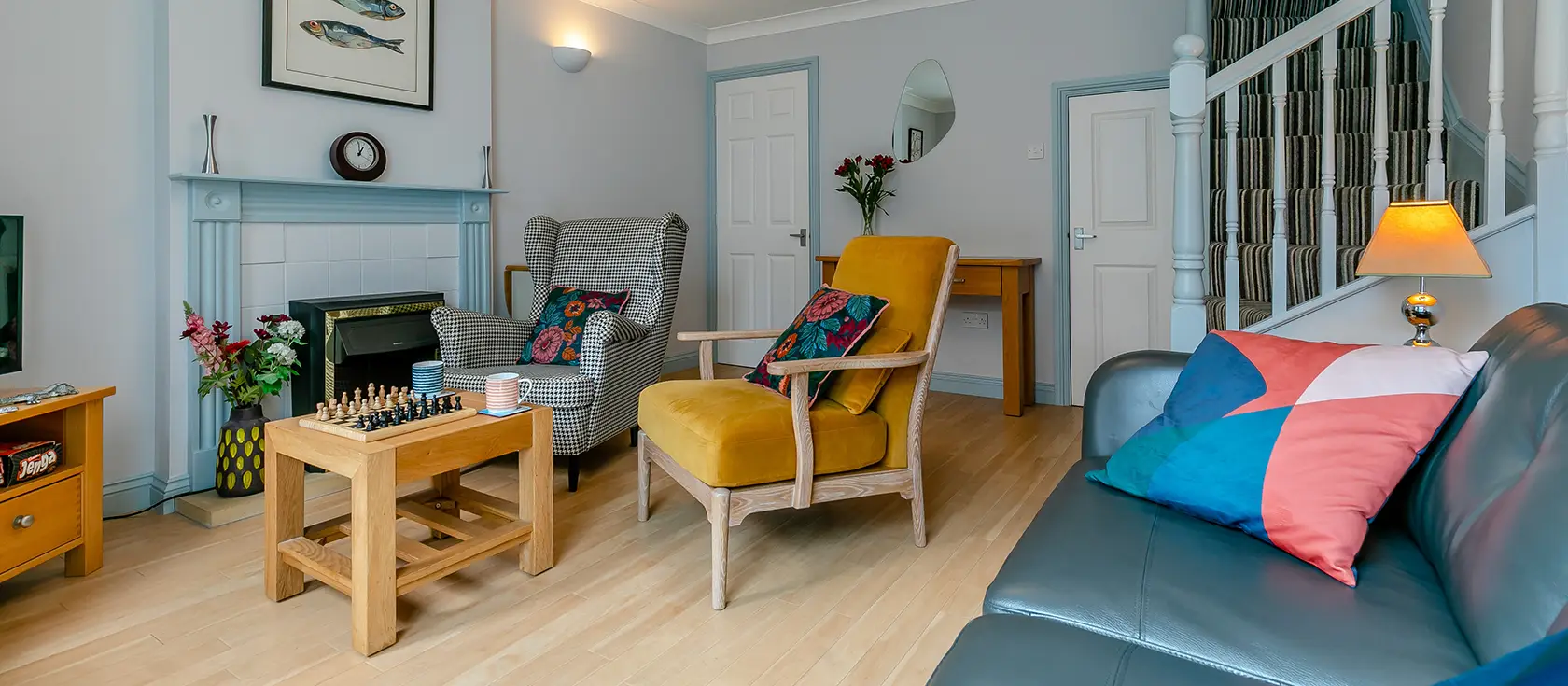 Tides Cottage, Padstow is a charming two-bedroom retreat with stunning estuary views, enclosed patio garden, and bright conservatory. Perfectly positioned near the harbour, beaches, and Cornwall attractions for memorable coastal holidays.