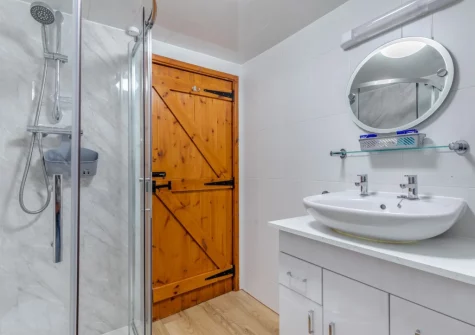 The shower room at Tillislow Barn, Virginstow