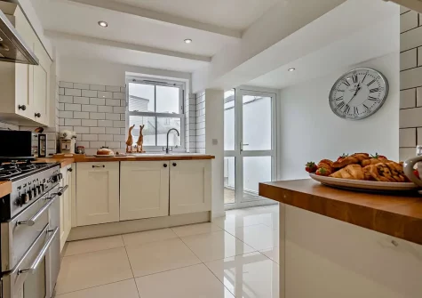 The kitchen at Tolcarne Cottage, Newquay